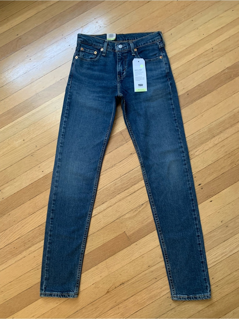 NWT LEVI’S WOMENS 512 SLIM TAPER LO-BALL EXTREMELY TAPERED LEG JEANS SIZE 27